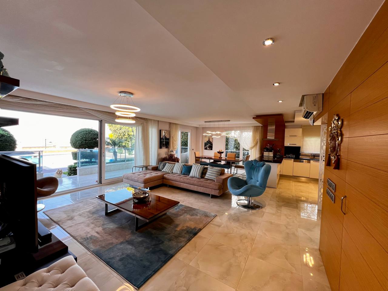 Вилла в Алании, Турция, 250 м² - фото 1