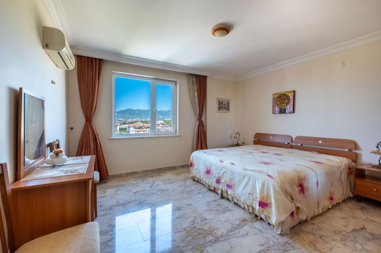Апартаменты в Алании, Турция, 135 м² - фото 12