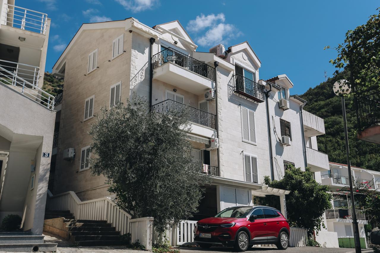 Пентхаус в Святом Стефане, Черногория, 92 м² - фото 16