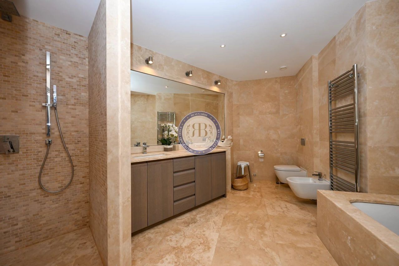 Дом в Мужене, Франция, 520 м² - фото 17