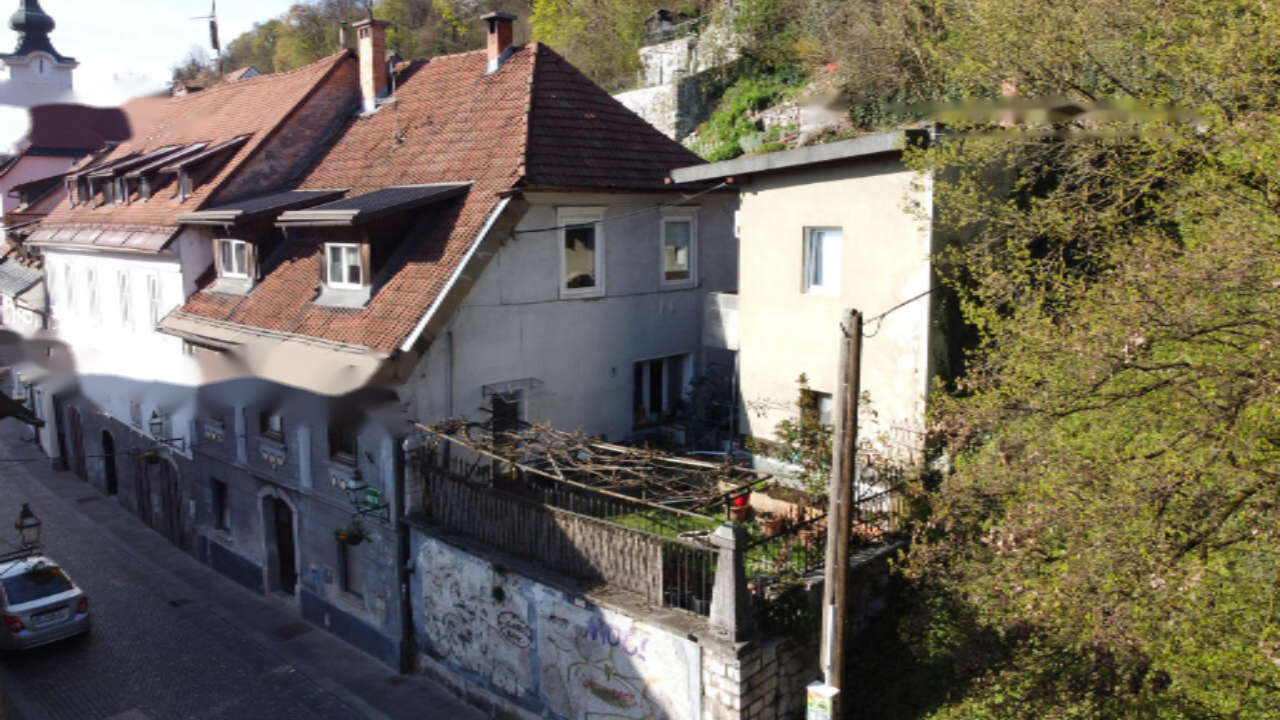 Дом в Любляне, Словения, 415 м² - фото 1