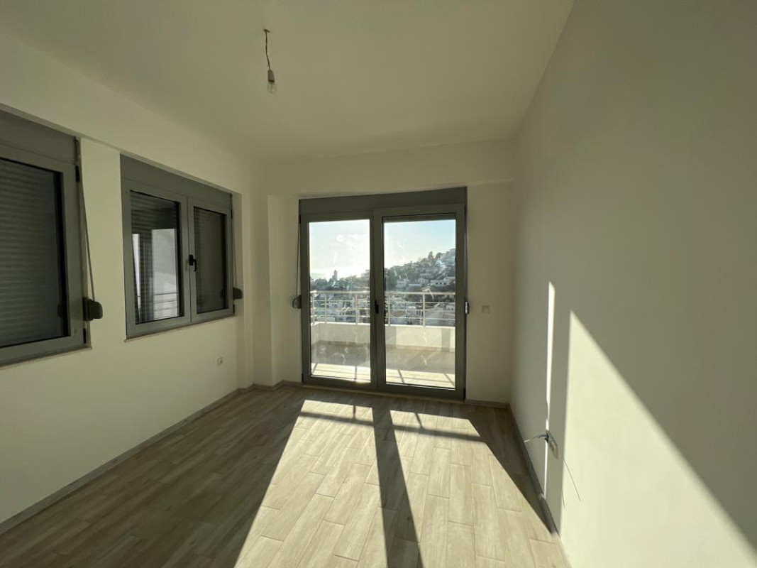 Квартира в Улцине, Черногория, 72 м² - фото 2