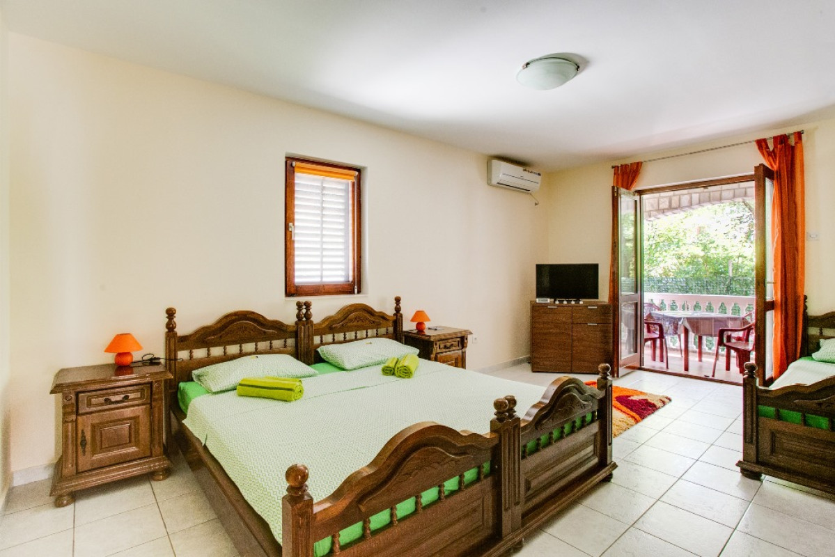 Отель, гостиница в Будве, Черногория, 600 м² - фото 2