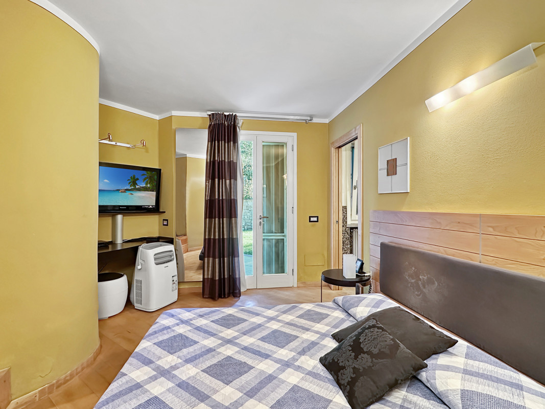 Дом в Кастильоне-делла-Пеская, Италия, 260 м² - фото 10