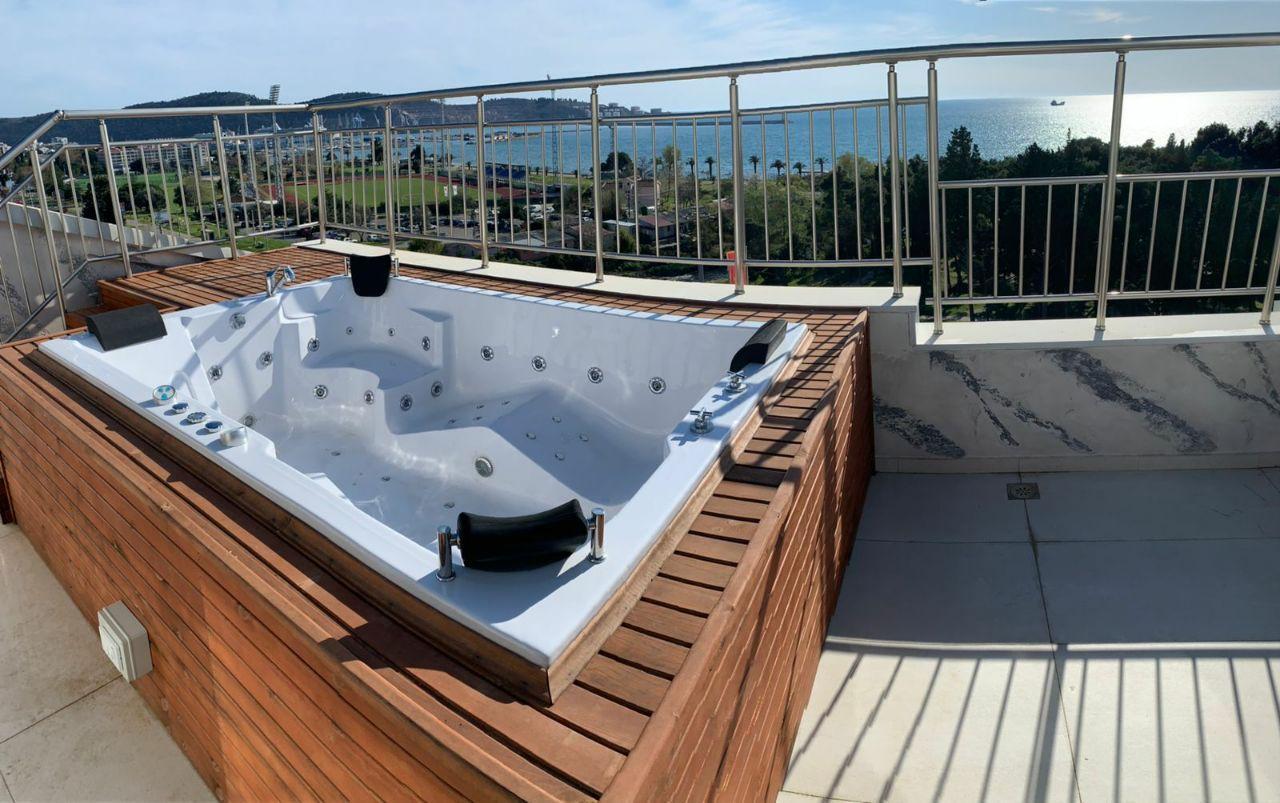 Квартира в Баре, Черногория, 144 м² - фото 1