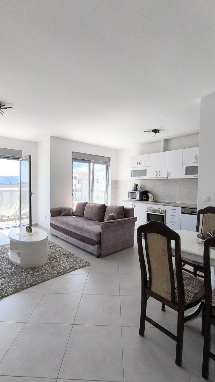 Квартира в Тивате, Черногория, 63 м² - фото 4