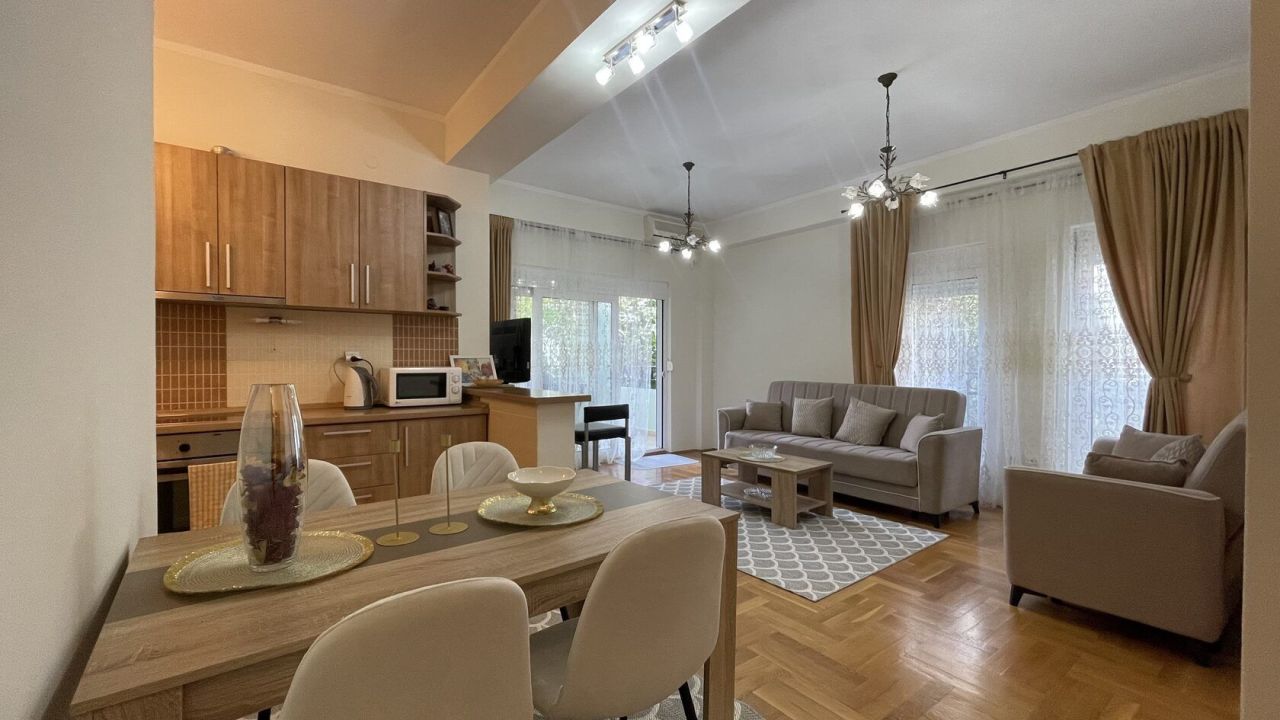 Квартира в Будве, Черногория, 189 000 м² - фото 1