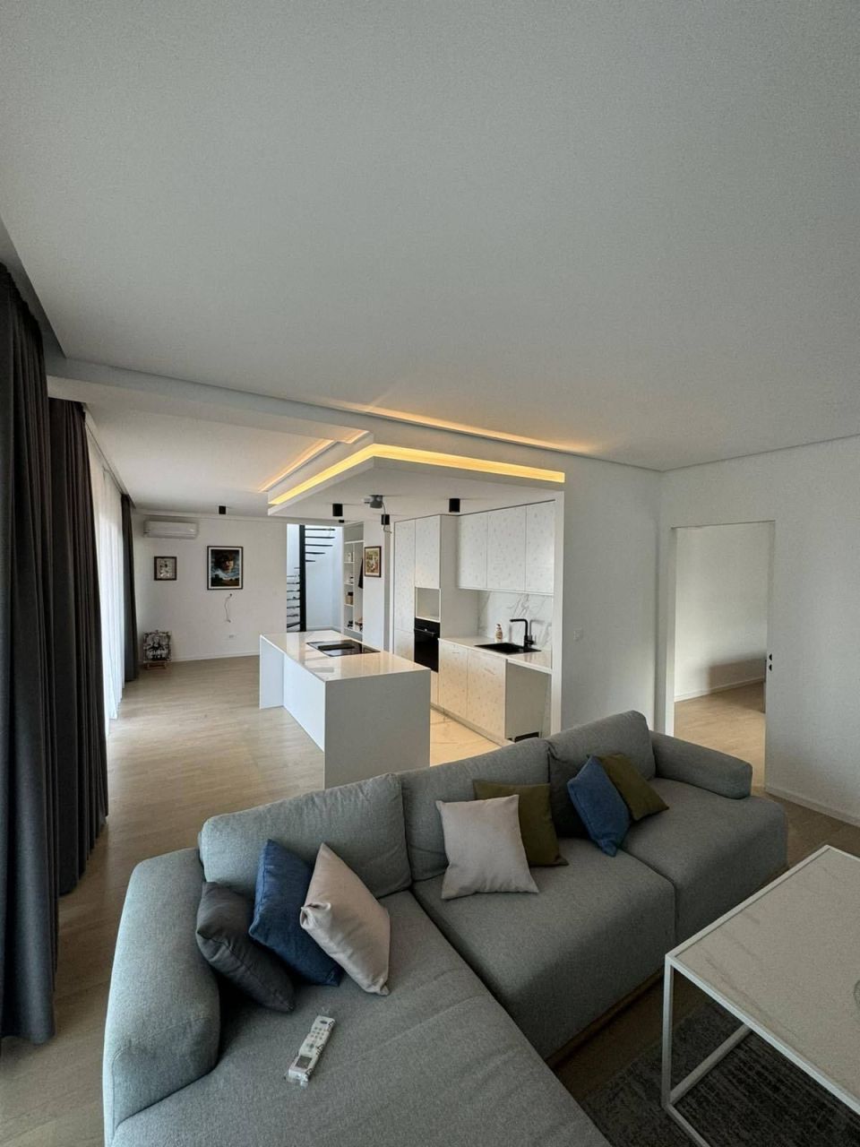 Квартира в Будве, Черногория, 236 м² - фото 1