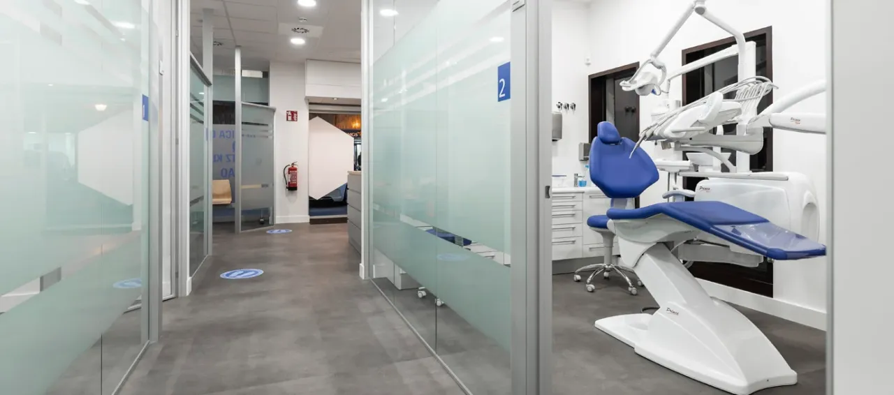 Коммерческая недвижимость в Барселоне, Испания, 685 м² - фото 2