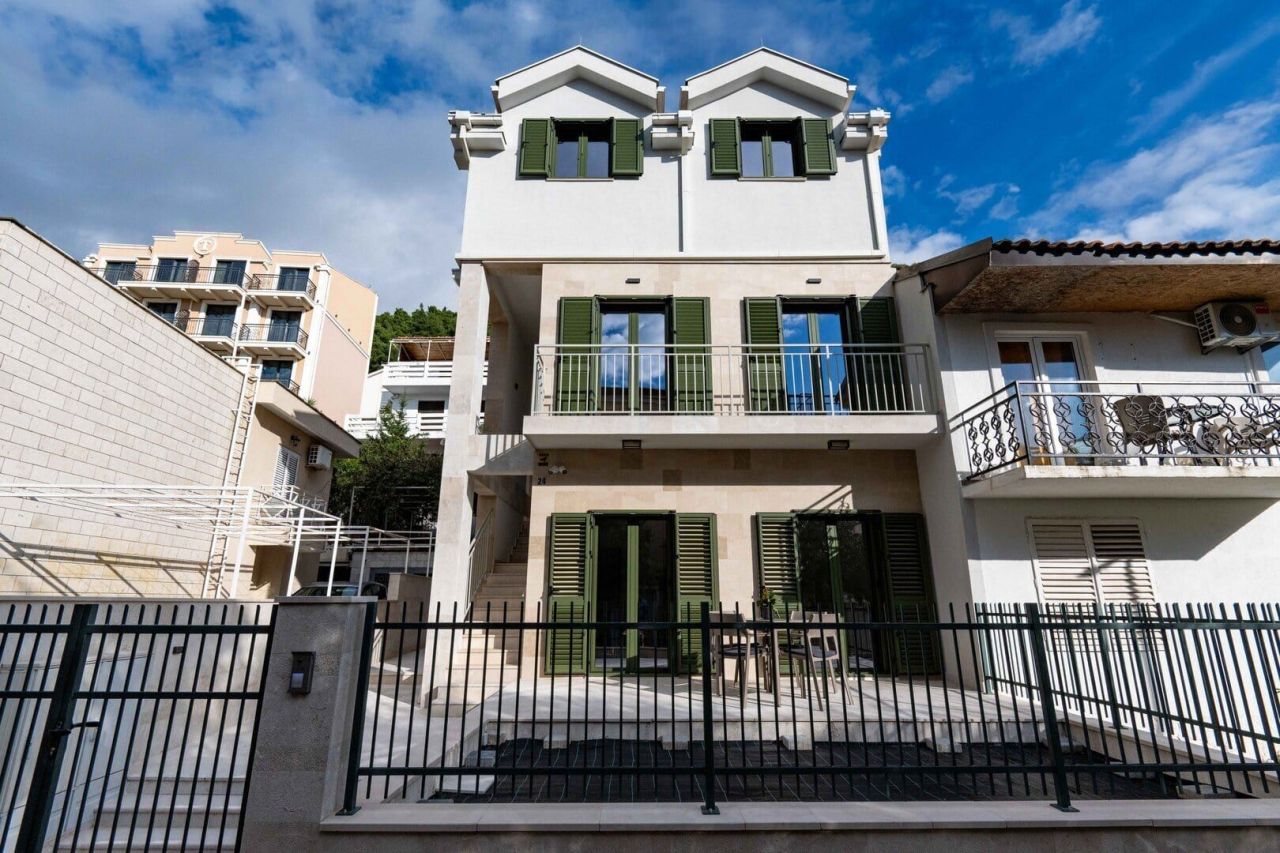 Дом в Будве, Черногория, 204 м² - фото 2