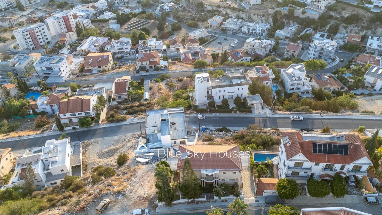 Вилла в Лимасоле, Кипр, 225 м² - фото 2