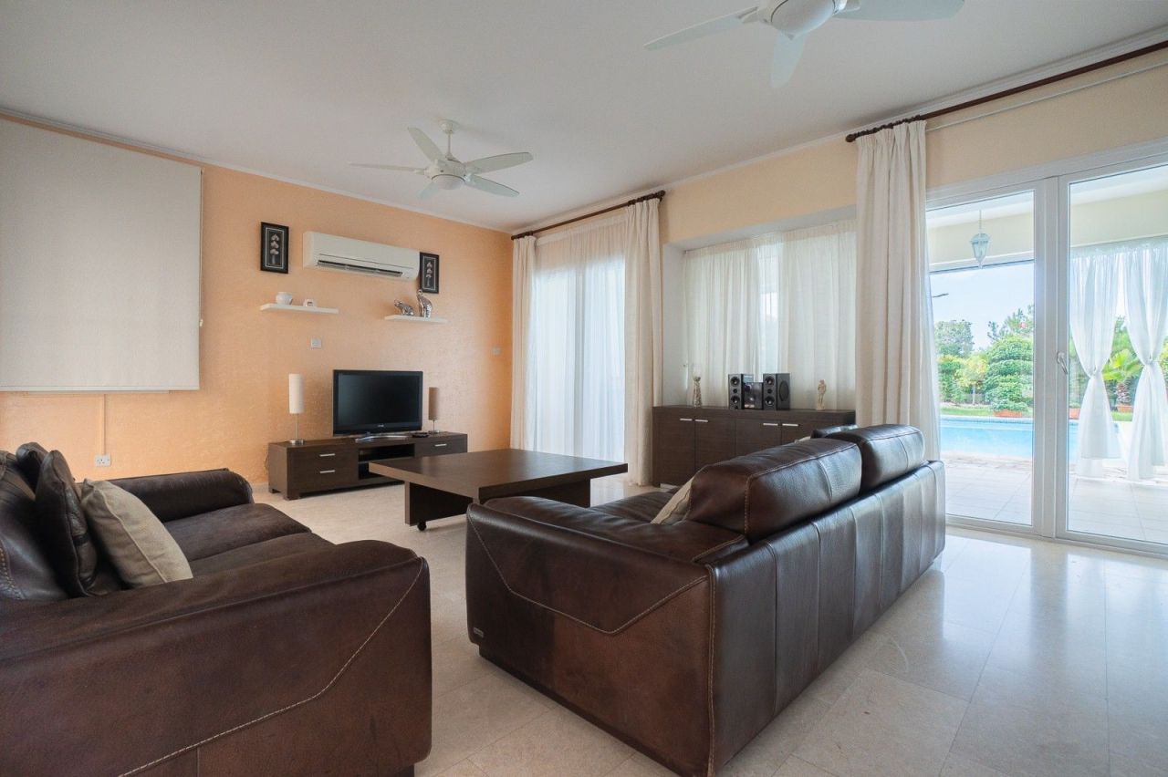 Вилла в Пафосе, Кипр, 190 м² - фото 4