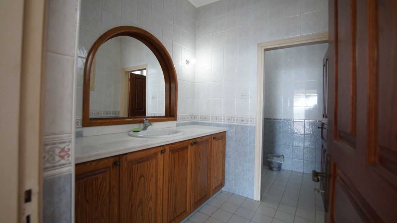 Вилла в Лимасоле, Кипр, 330 м² - фото 17