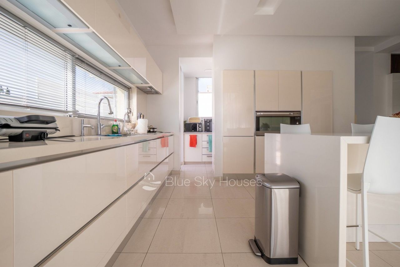 Вилла в Пафосе, Кипр, 390 м² - фото 17