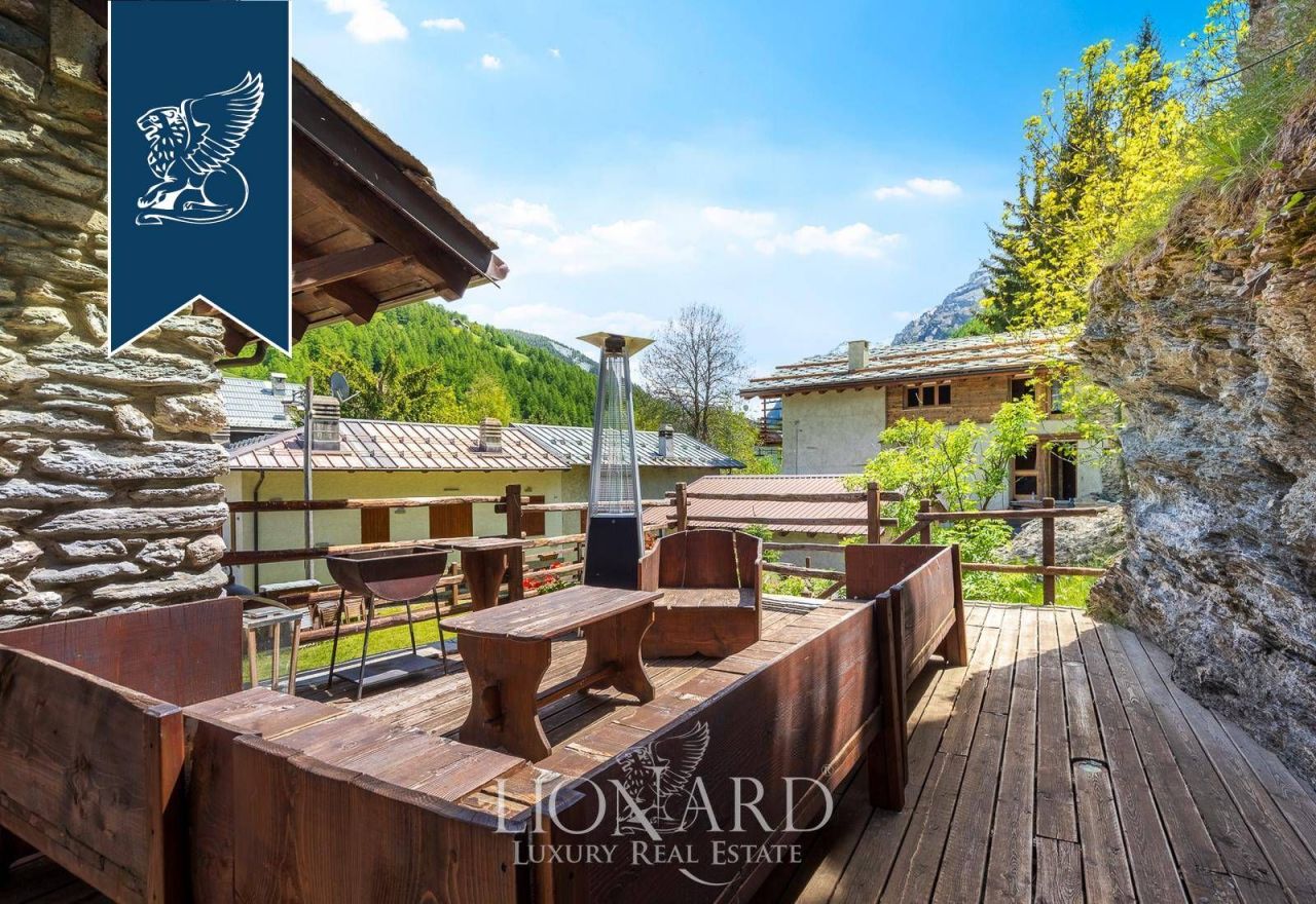 Вилла в Турине, Италия, 450 м² - фото 6