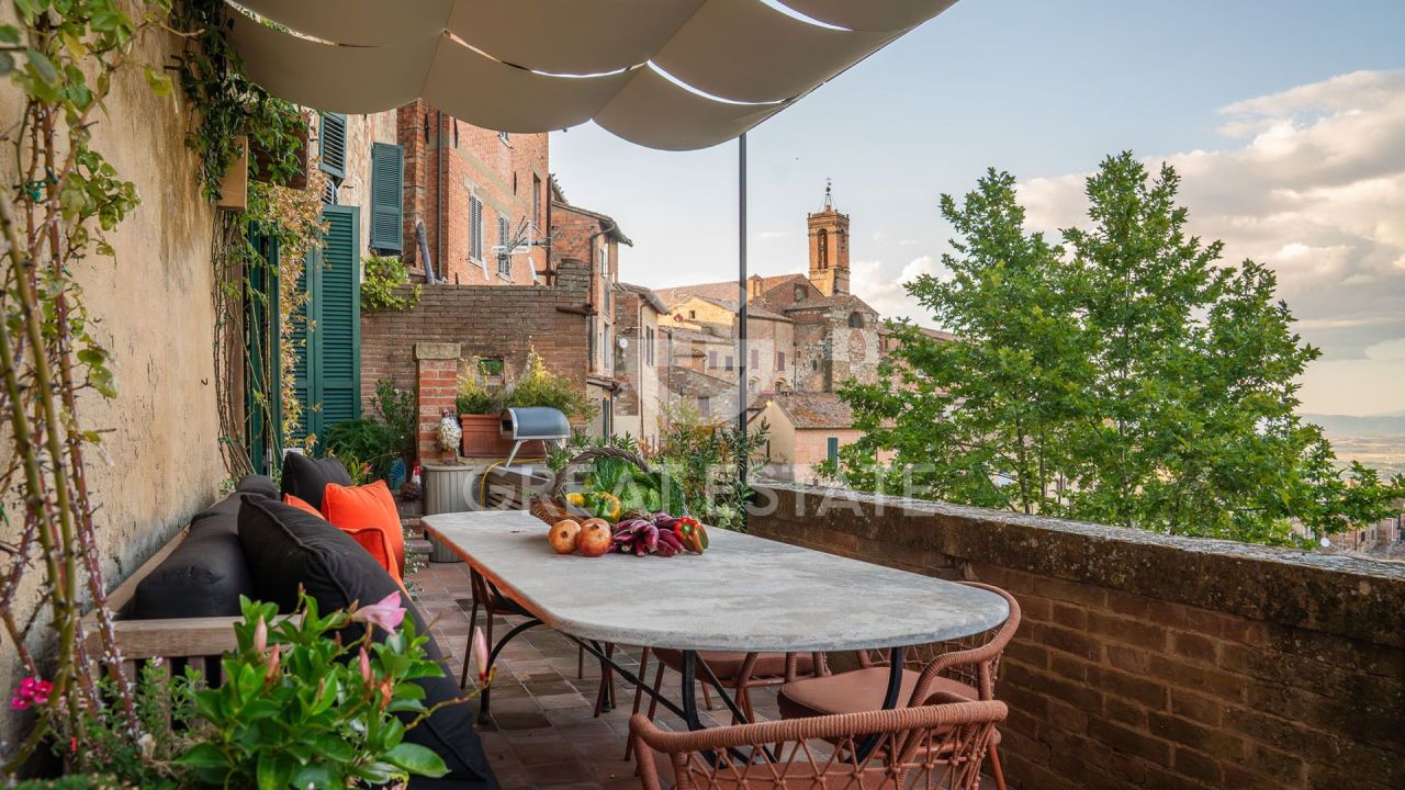 Апартаменты в Монтепульчано, Италия, 248.75 м² - фото 2