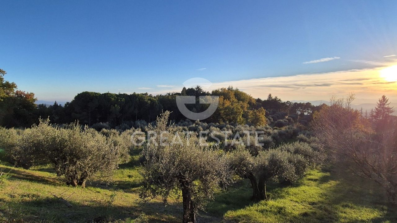 Дом в Перудже, Италия, 320.65 м² - фото 8