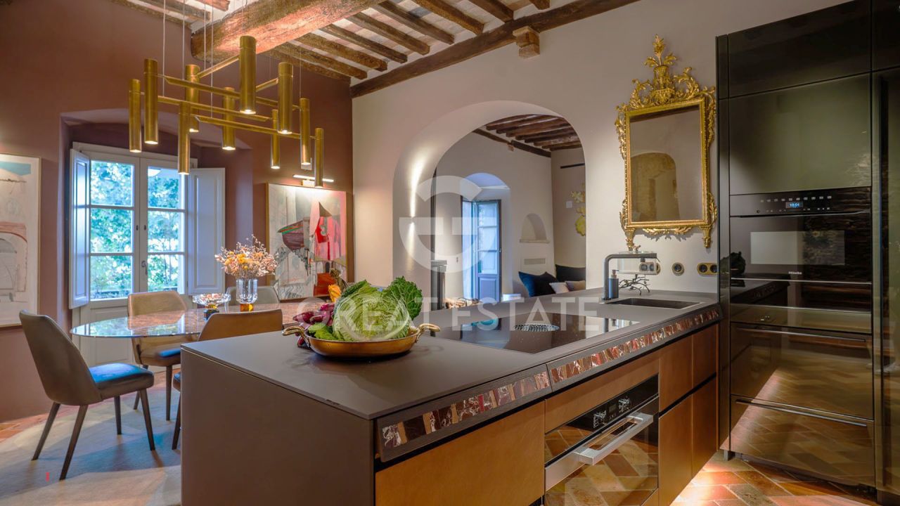 Апартаменты в Монтепульчано, Италия, 248.75 м² - фото 9