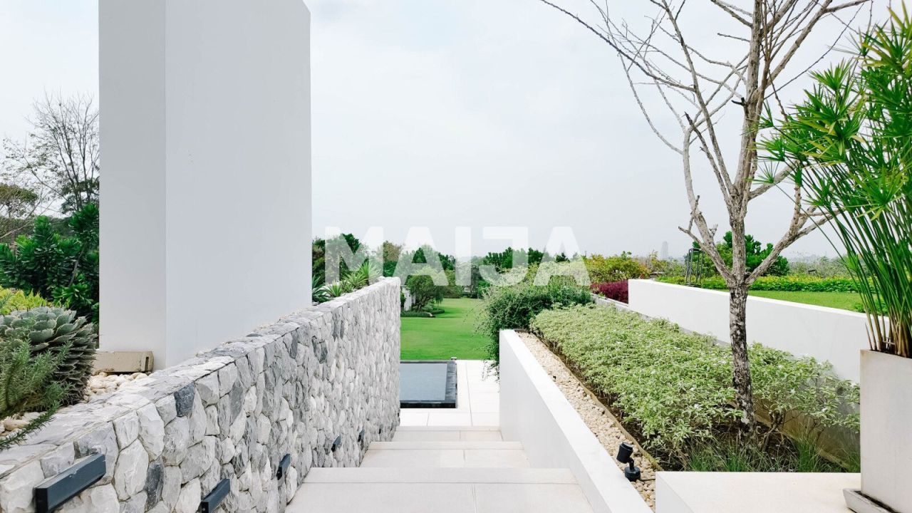 Дом Sattahip, Таиланд, 1 533 м² - фото 9