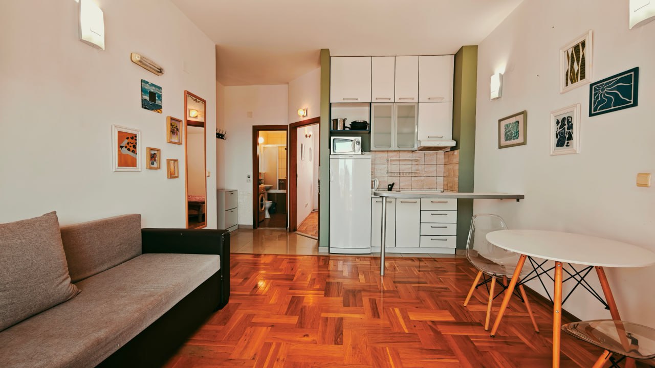 Квартира в Бечичи, Черногория, 38 м² - фото 1