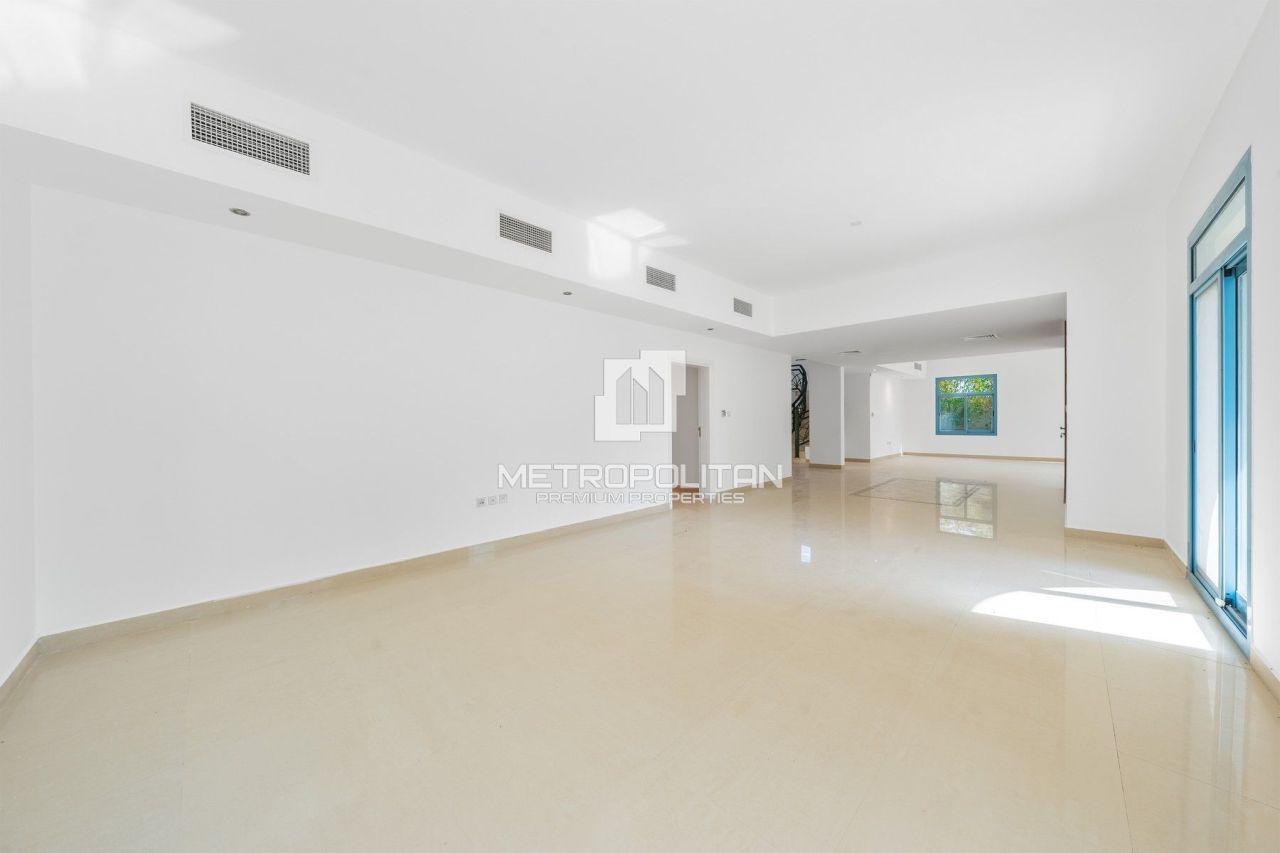 Вилла в Дубае, ОАЭ, 888 м² - фото 7