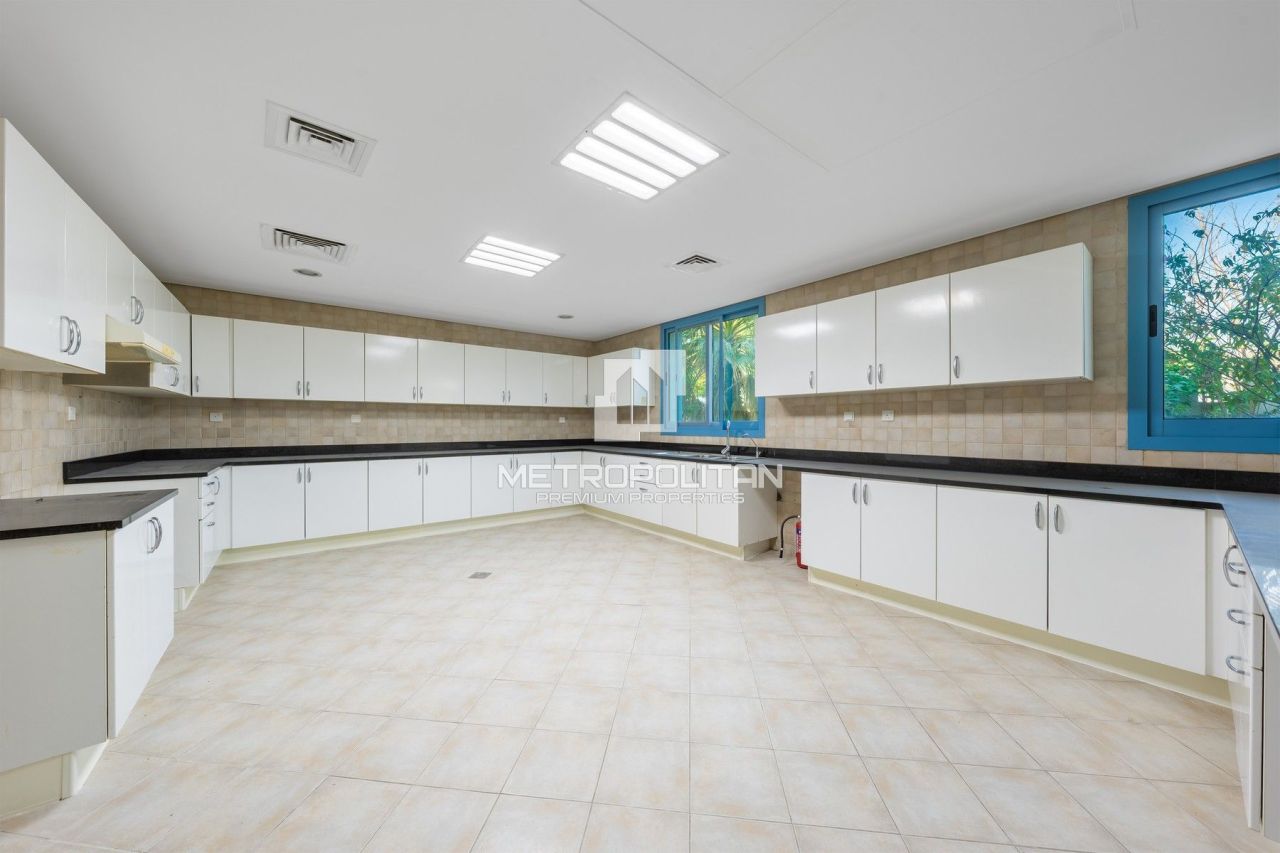 Вилла в Дубае, ОАЭ, 888 м² - фото 14