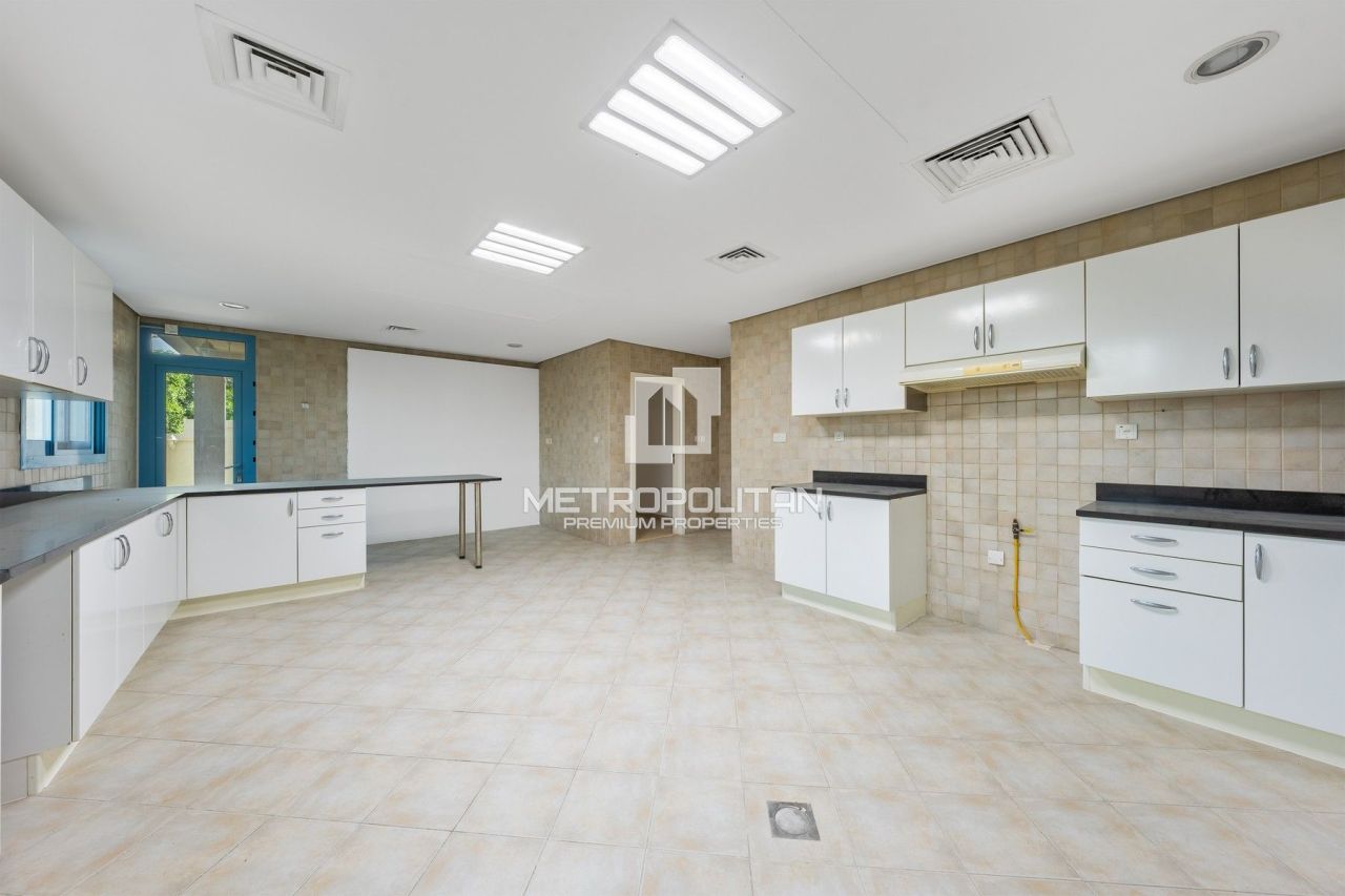 Вилла в Дубае, ОАЭ, 888 м² - фото 15