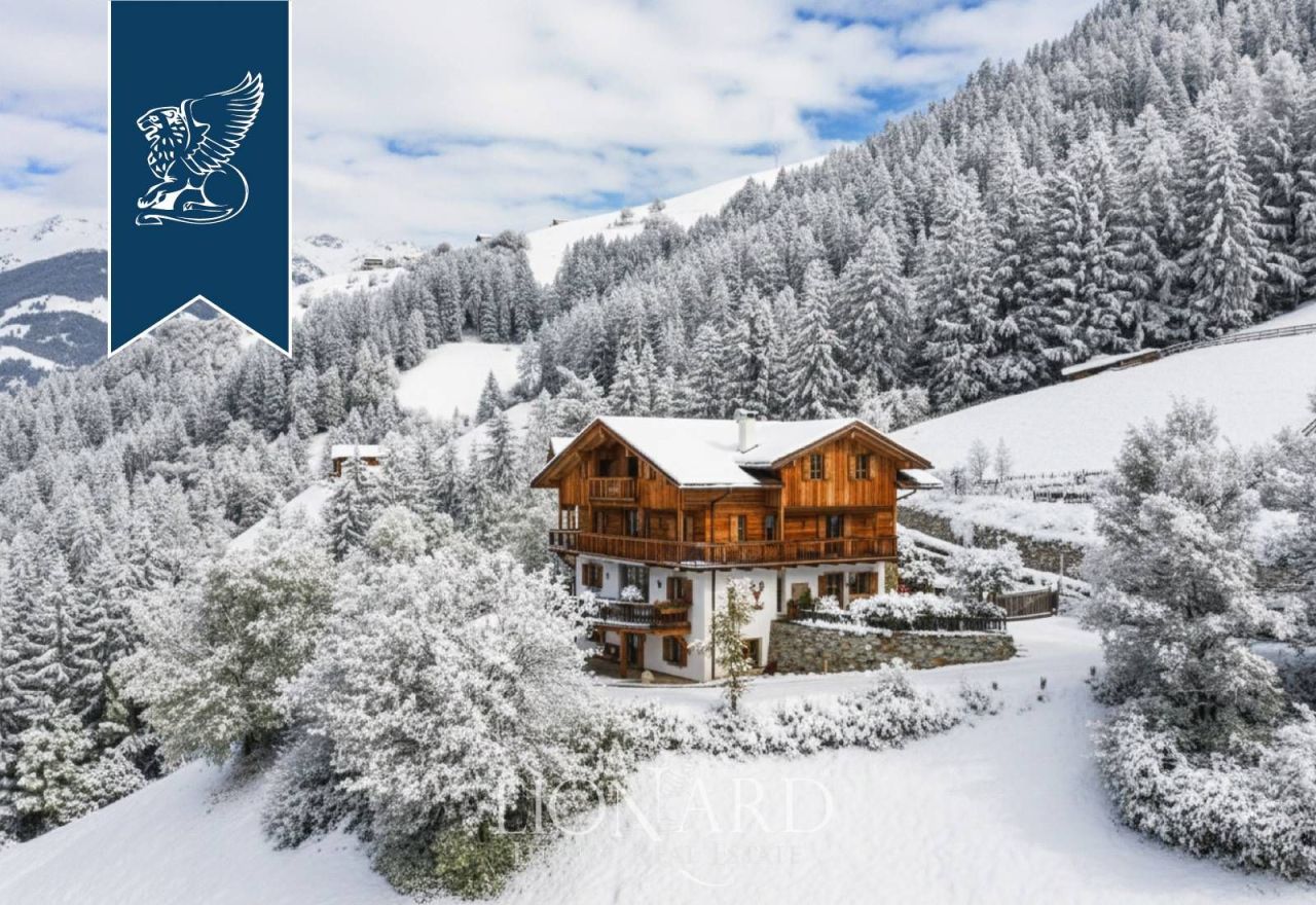 Вилла в Больцано, Италия, 950 м² - фото 2