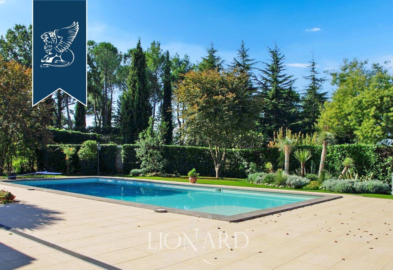 Вилла в Риме, Италия, 970 м² - фото 4