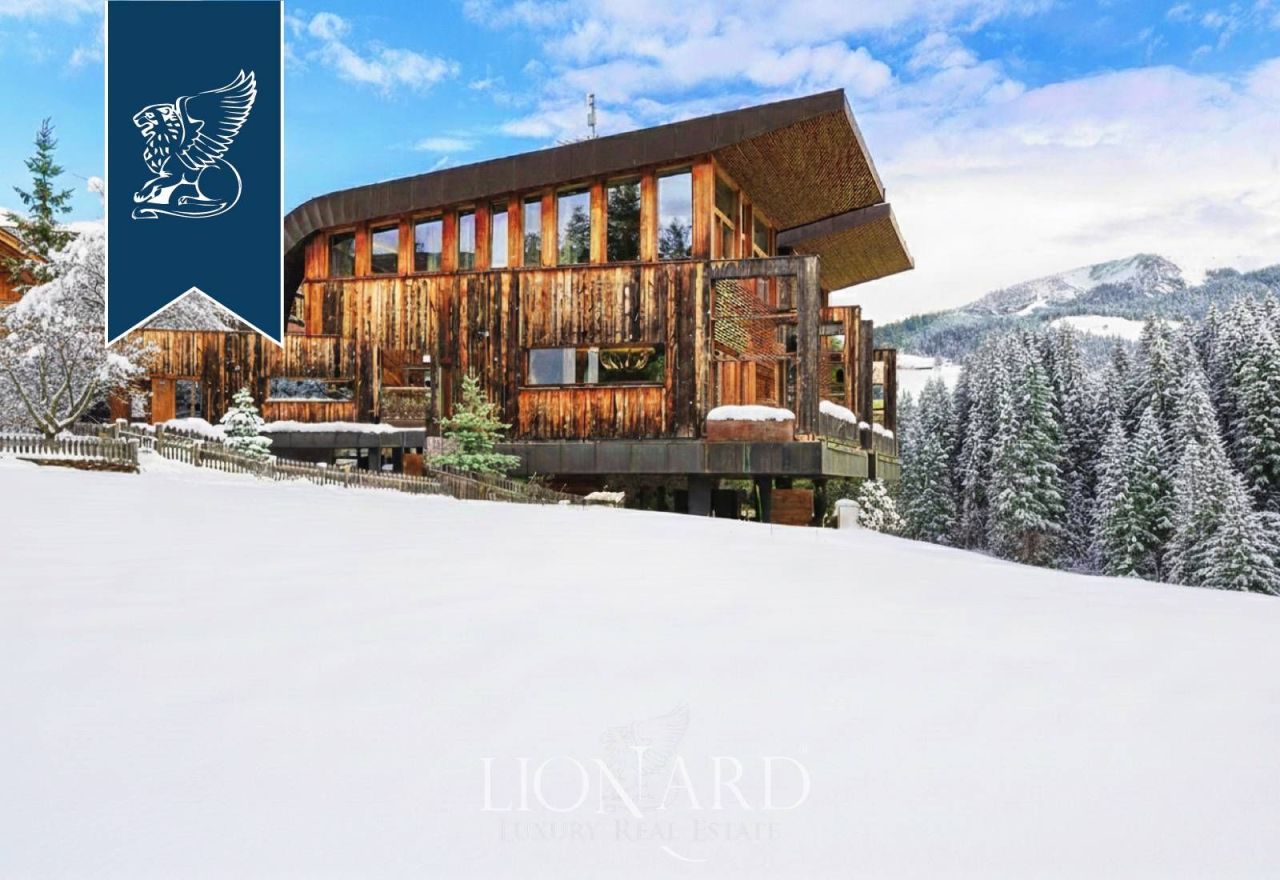 Вилла в Альта Бадии, Италия, 1 000 м² - фото 4