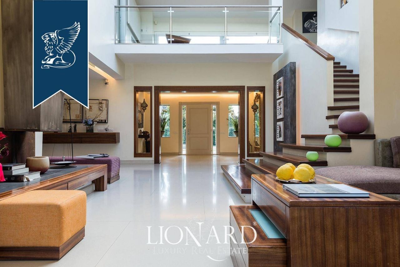 Вилла в Риме, Италия, 800 м² - фото 6