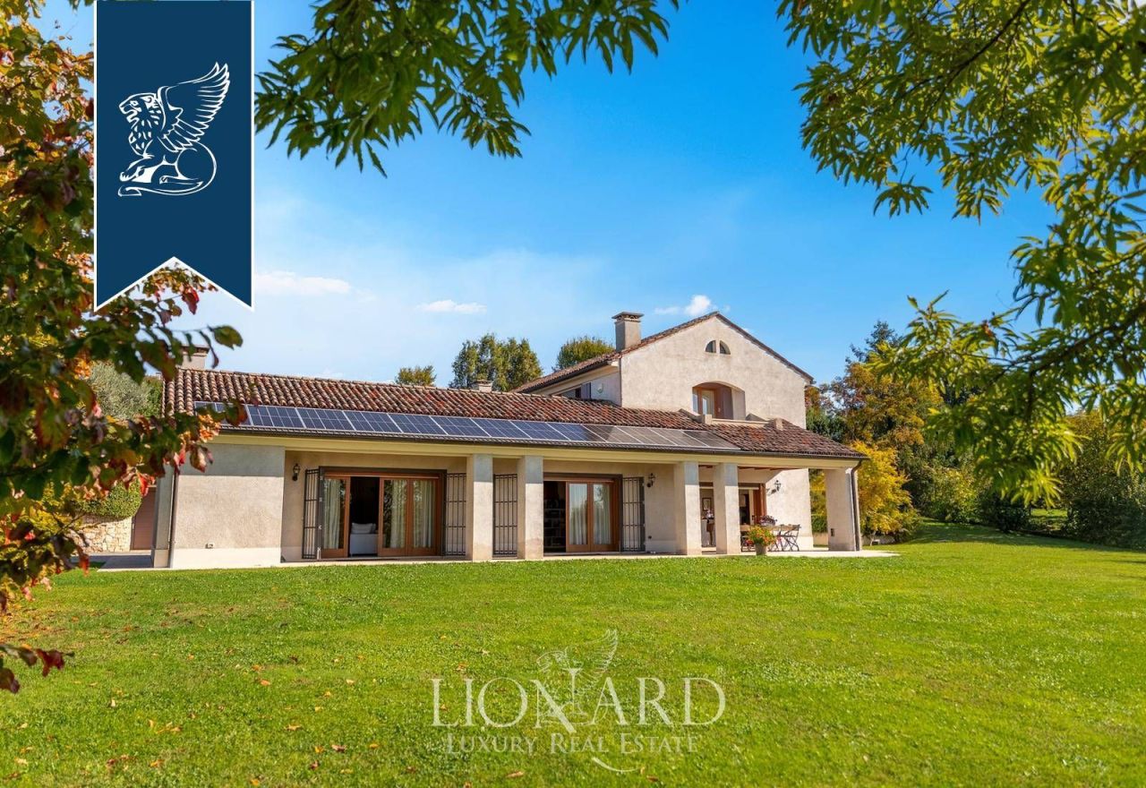 Вилла в Конельяно, Италия, 600 м² - фото 7