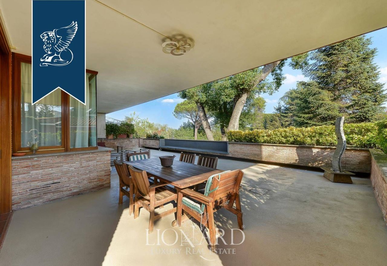 Вилла в Риме, Италия, 650 м² - фото 8