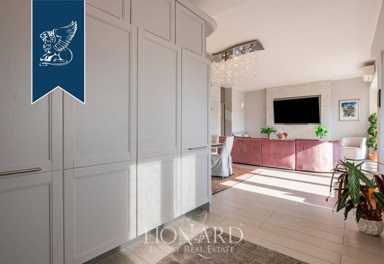 Апартаменты в Милане, Италия, 140 м² - фото 9