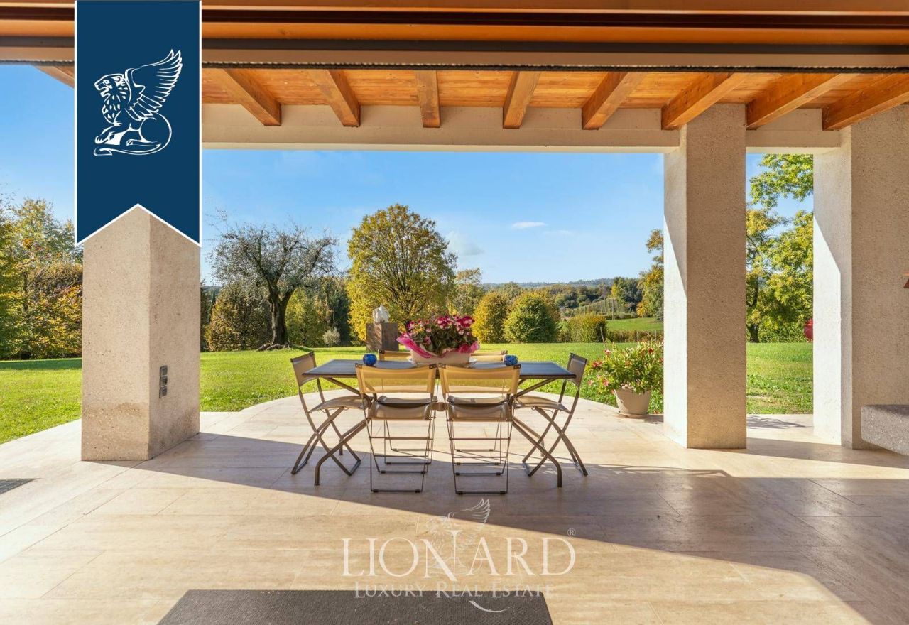 Вилла в Конельяно, Италия, 600 м² - фото 10