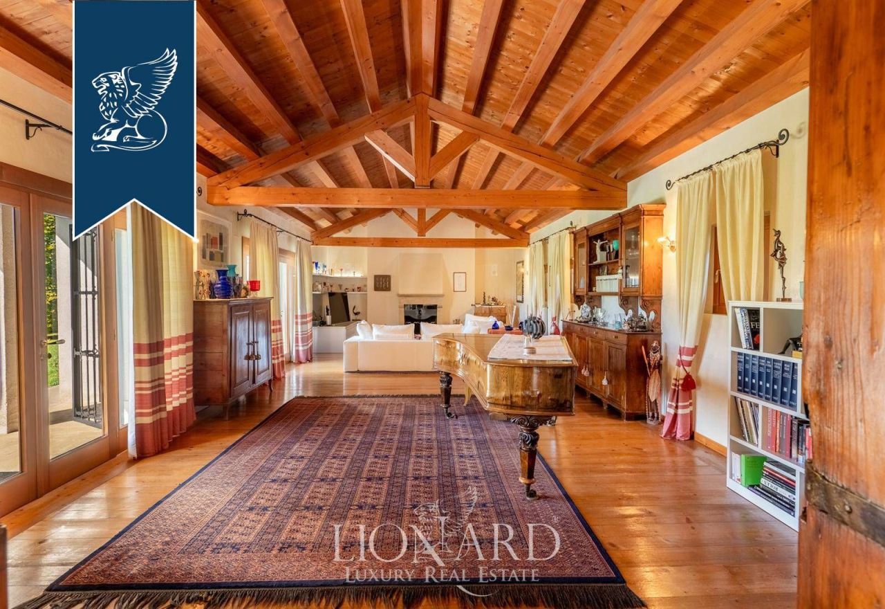 Вилла в Конельяно, Италия, 600 м² - фото 12