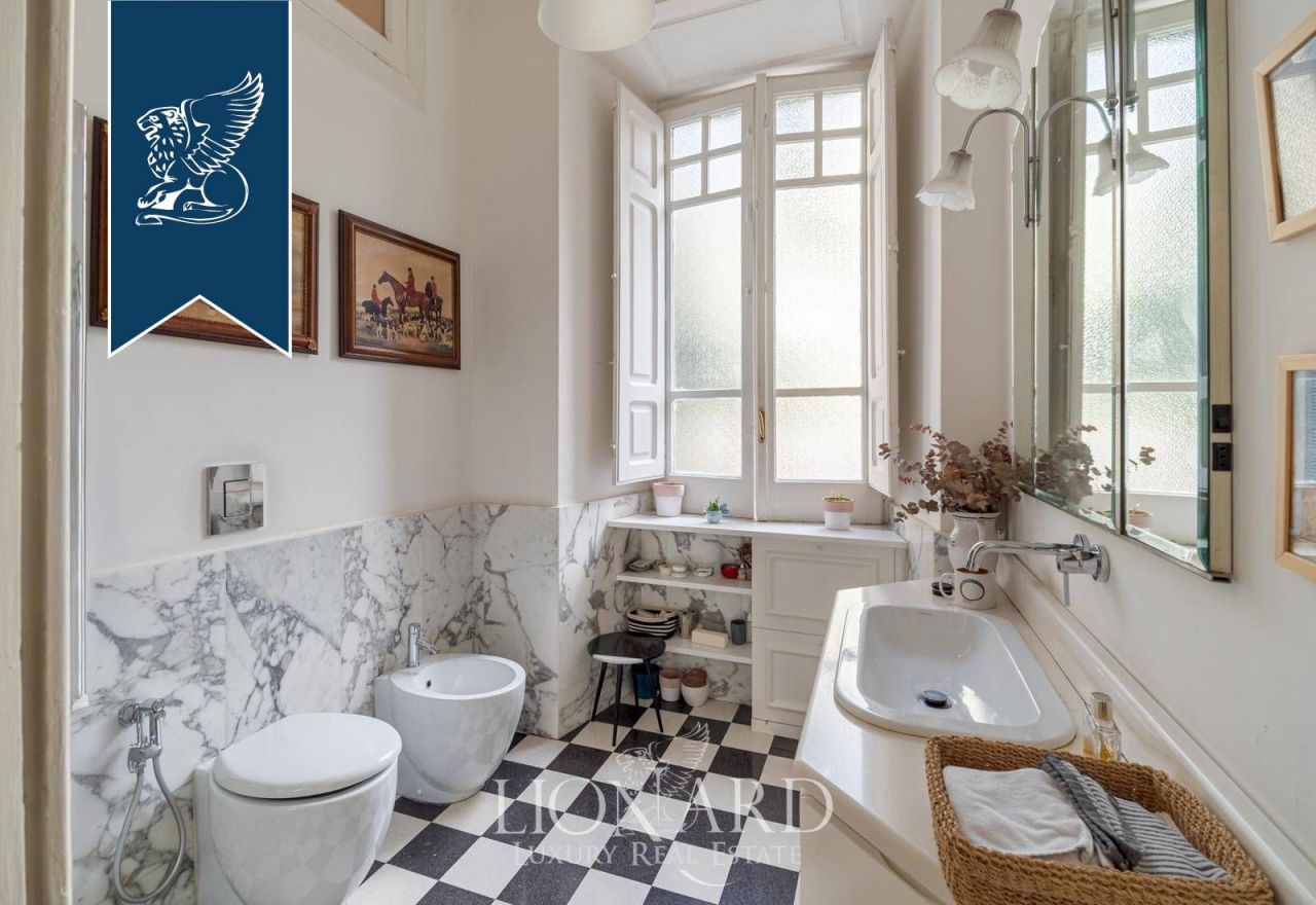 Апартаменты в Неаполе, Италия, 173 м² - фото 14