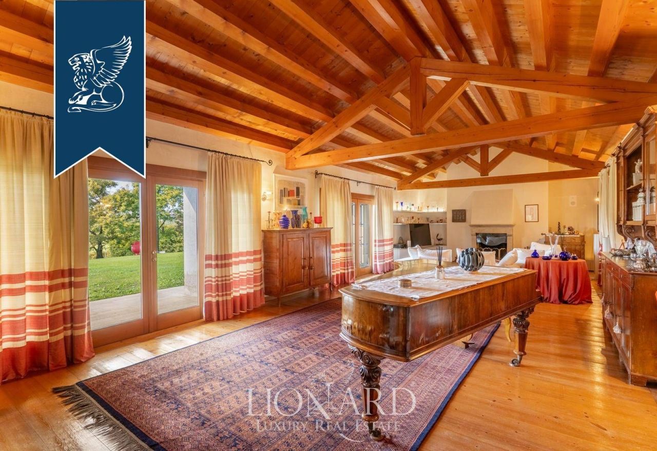 Вилла в Конельяно, Италия, 600 м² - фото 14