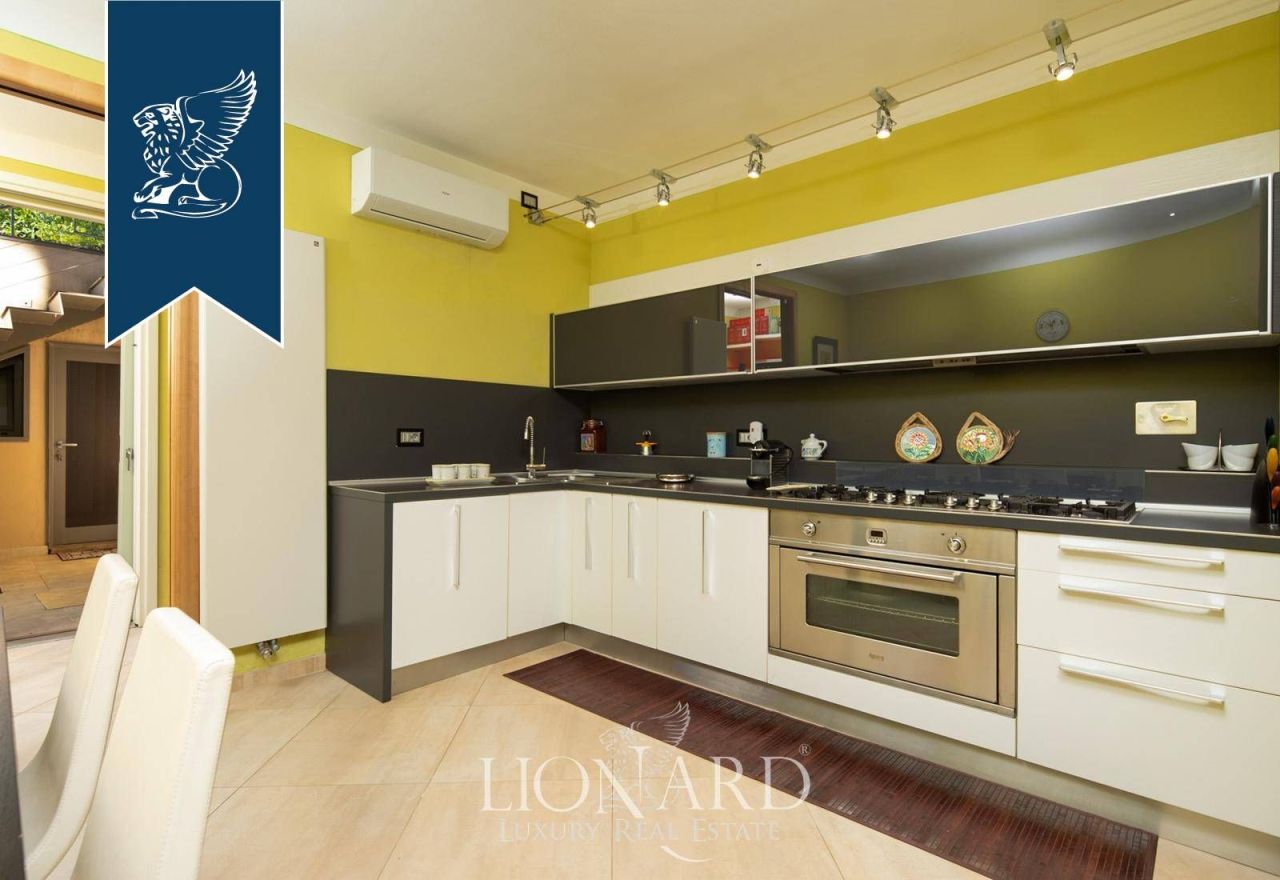 Вилла в Кастильоне-делла-Пеская, Италия, 300 м² - фото 15