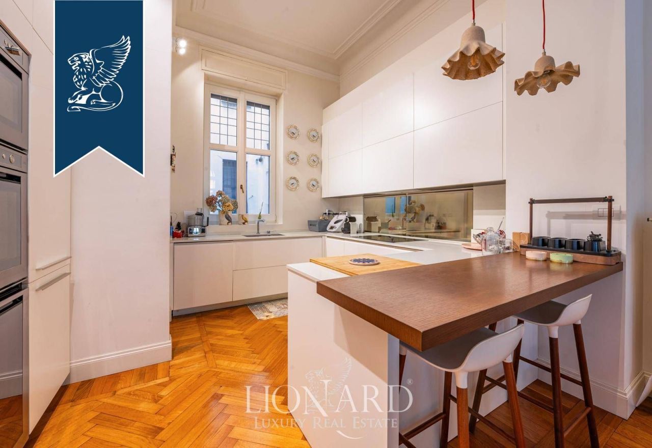 Апартаменты в Милане, Италия, 270 м² - фото 15