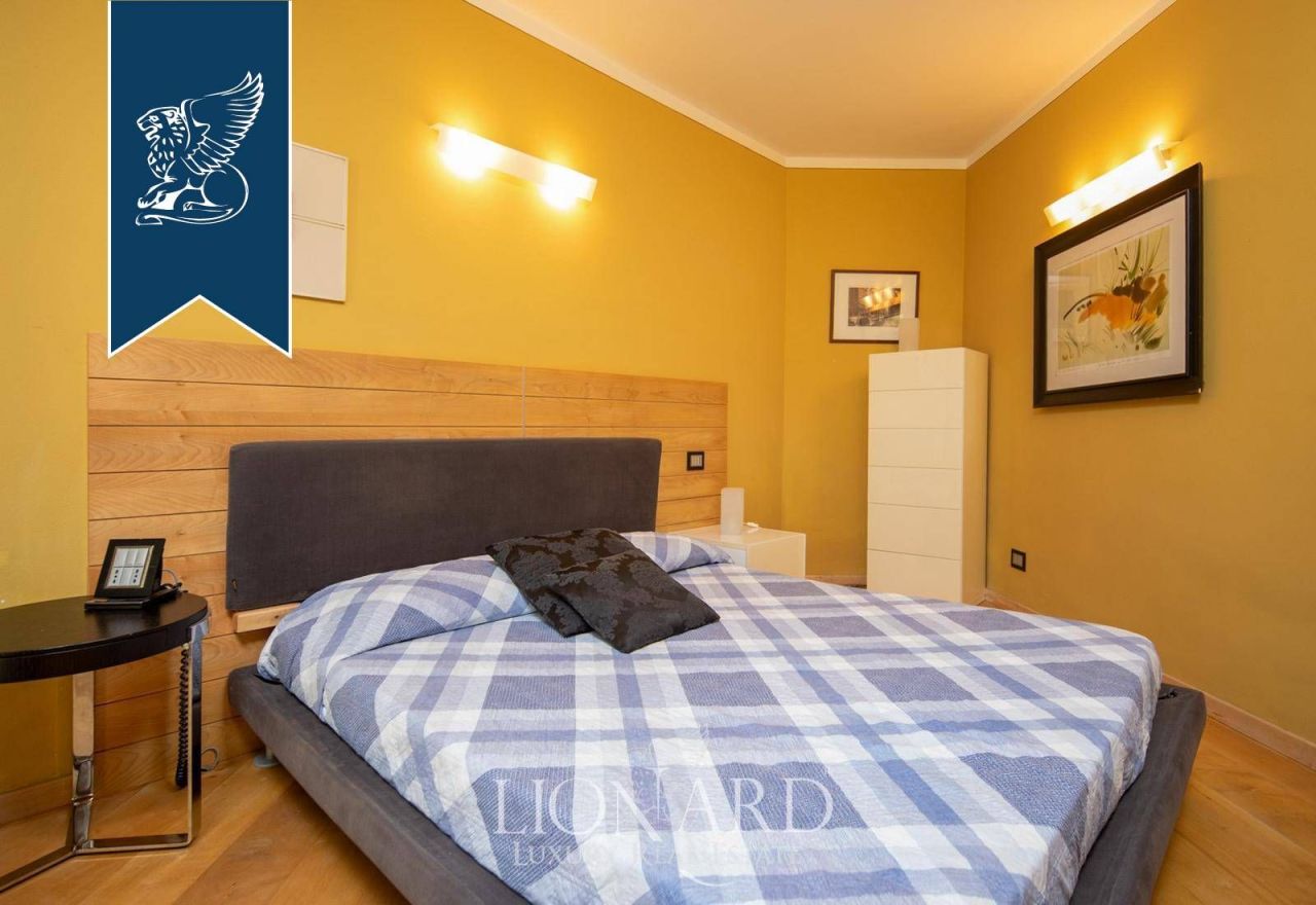 Вилла в Кастильоне-делла-Пеская, Италия, 300 м² - фото 17