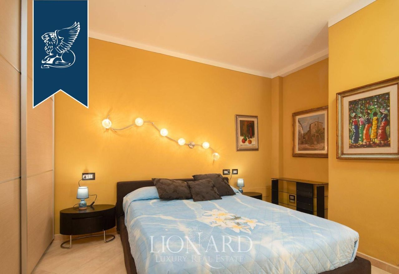 Вилла в Кастильоне-делла-Пеская, Италия, 300 м² - фото 18