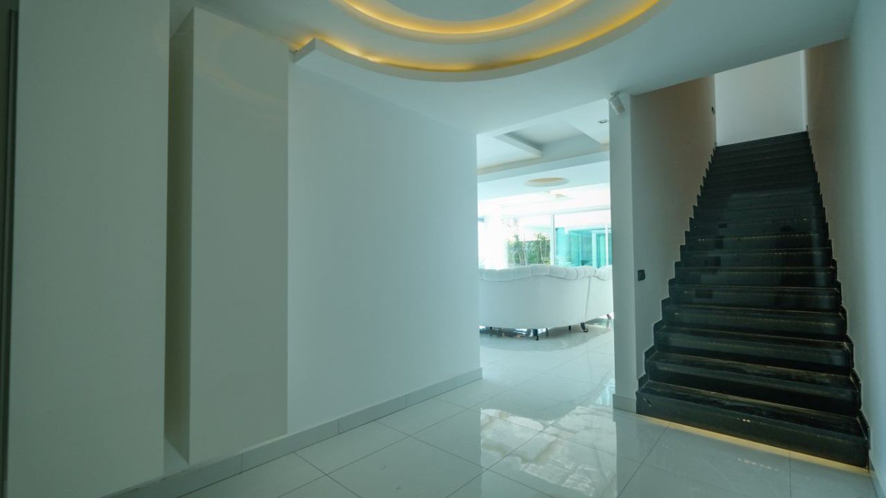 Вилла в Алании, Турция, 366 м² - фото 14