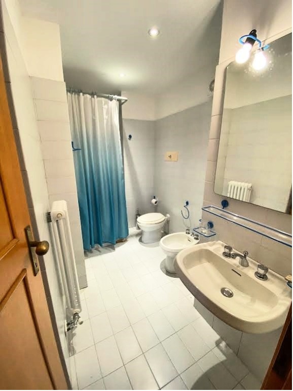 Квартира в Менаджо, Италия, 150 м² - фото 14