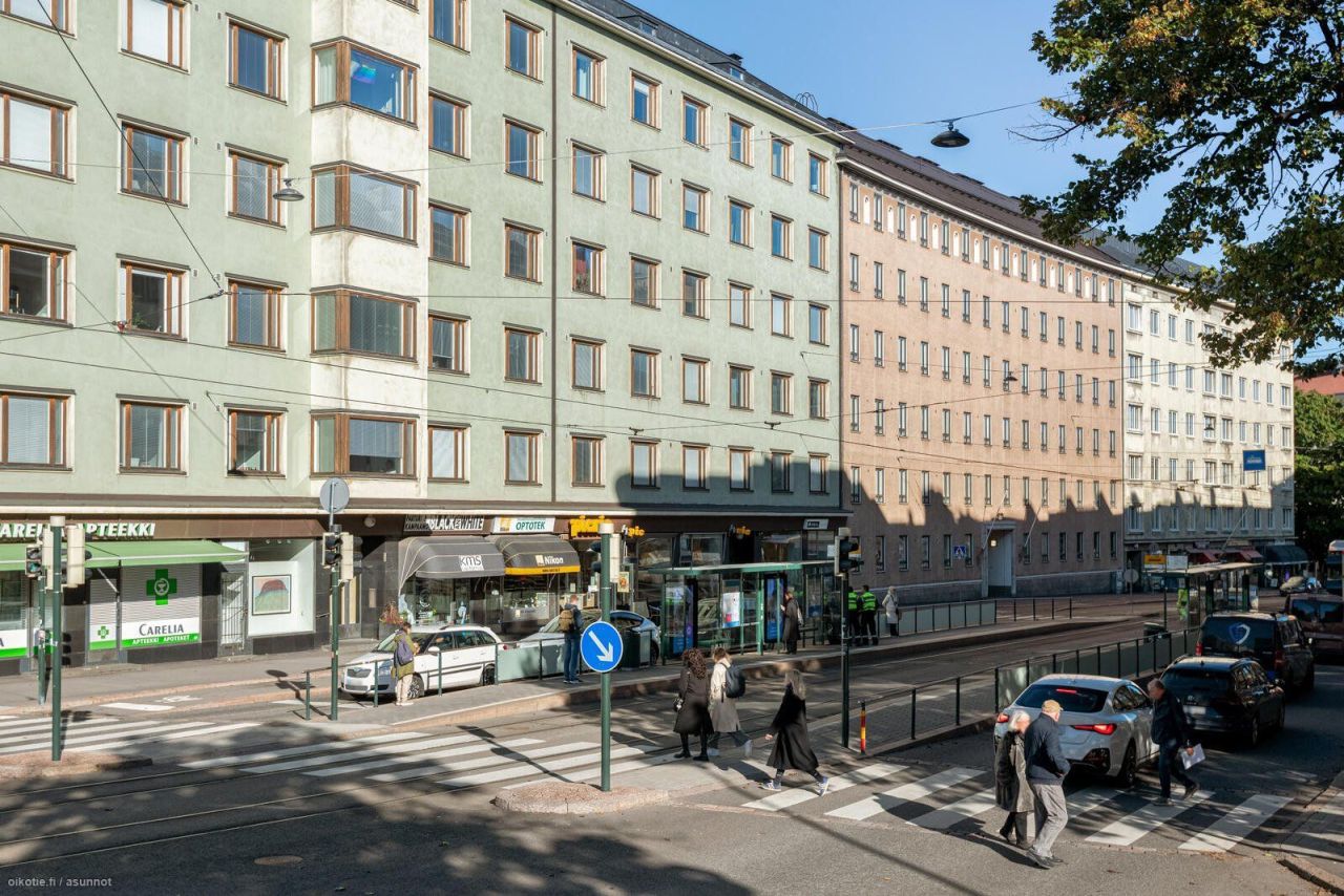 Магазин в Хельсинки, Финляндия, 230 м² - фото 1