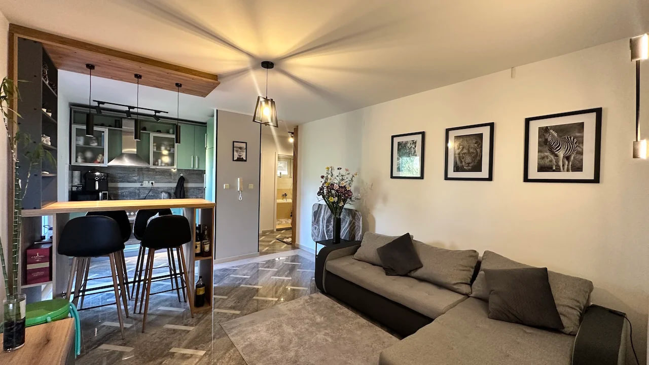 Квартира в Будве, Черногория, 65 м² - фото 1