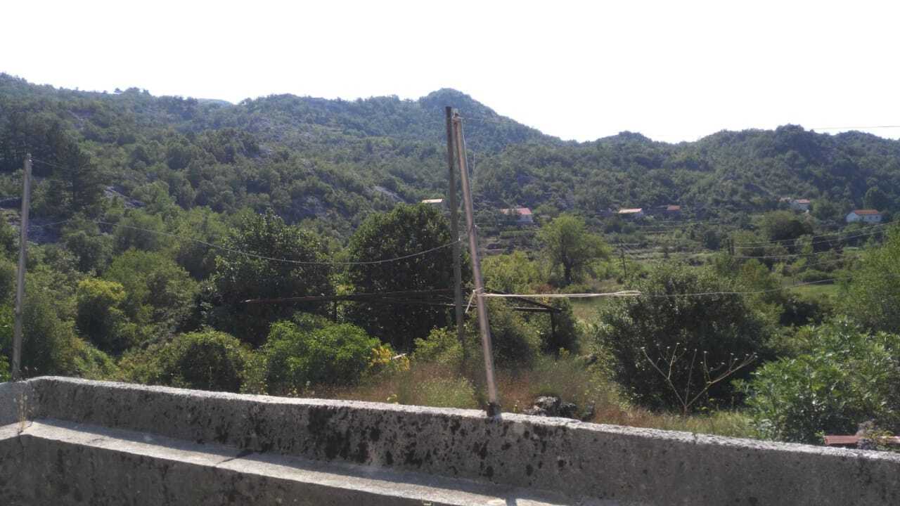 Земля в Цетине, Черногория, 117 000 м² - фото 2