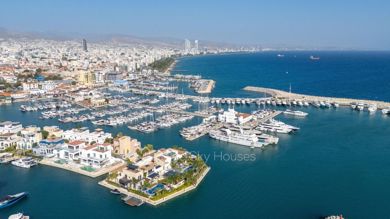 Вилла в Лимасоле, Кипр, 174 м² - фото 1