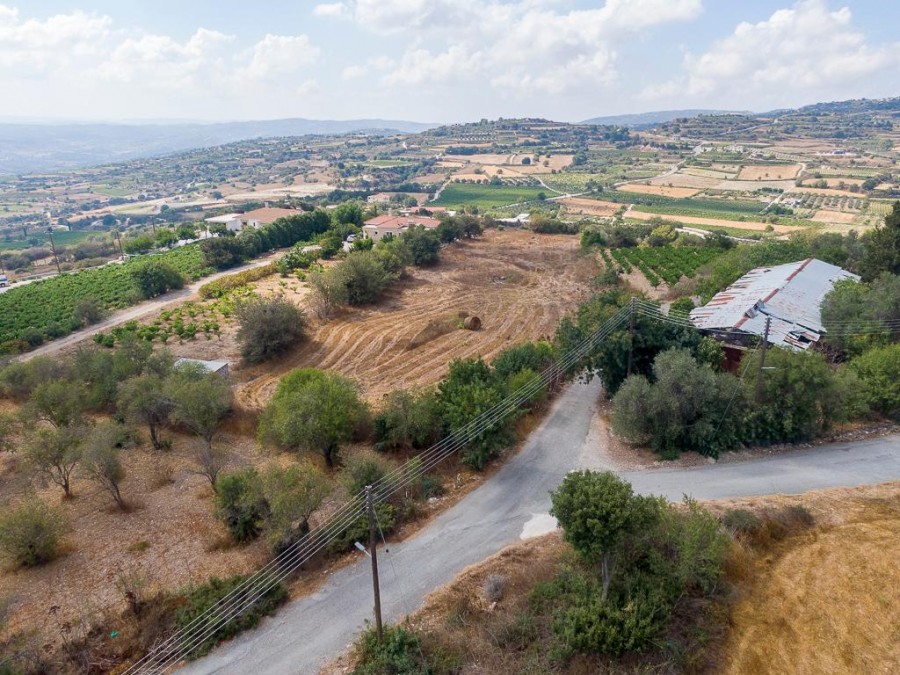 Земля в Пафосе, Кипр, 4 014 м² - фото 7