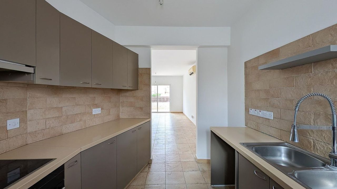 Вилла в Пафосе, Кипр, 97 м² - фото 8